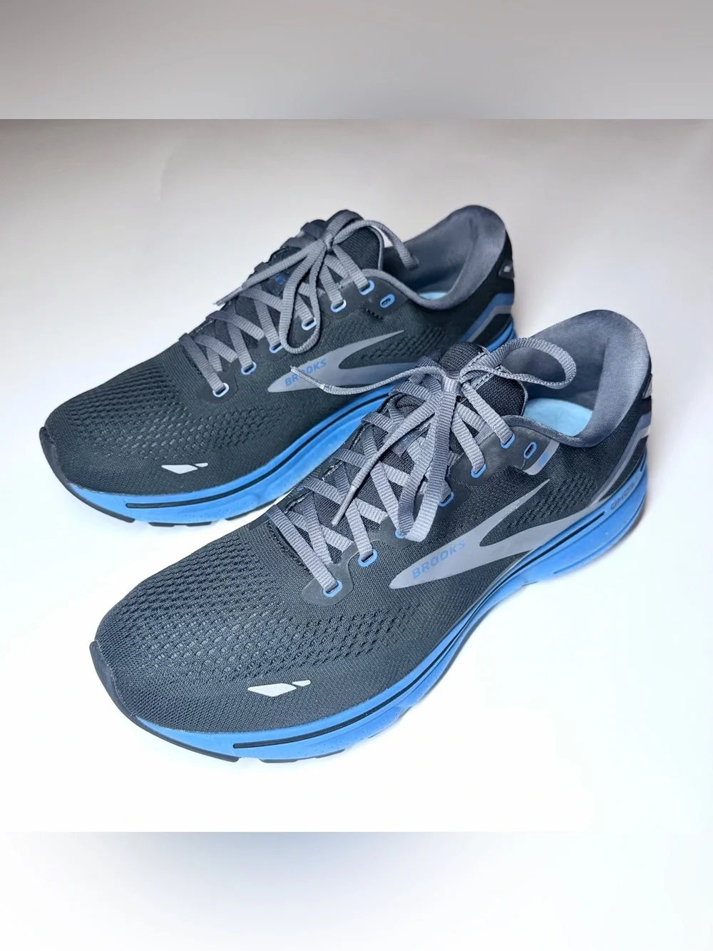Brooks Ghost 15 Men’s Running Sneakers - Black/ Blue Size- 12.5